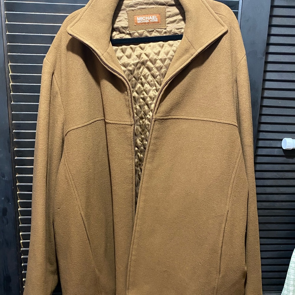 COPY - Selling a Michael Kors men 3xl coat.